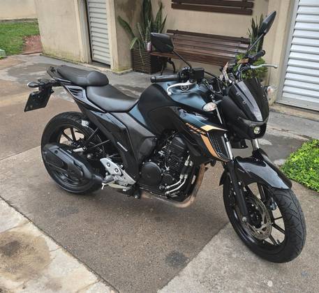 YAMAHA FZ25 FAZER ABS 
